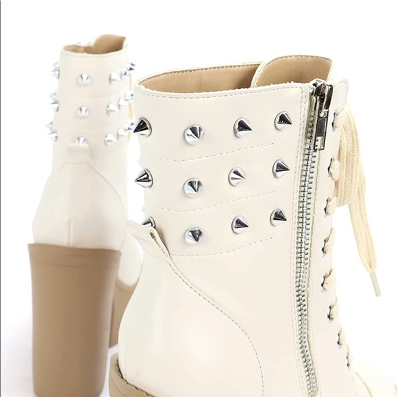 Beige studded heeled ankle boots - Picture 4 of 8